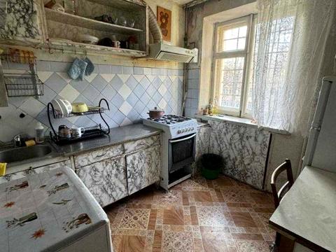 квартира за адресою Михайла Комарова вул., 10/3