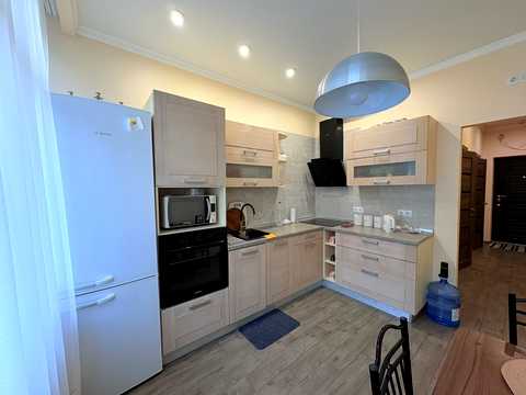 квартира за адресою Перлинна вул., 5A