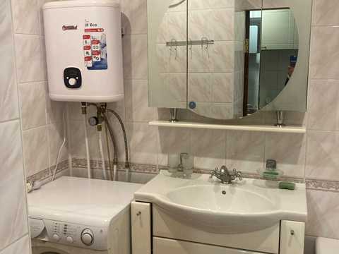 квартира за адресою Федора Ернста вул., 8