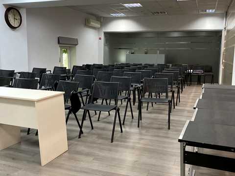 комерційна за адресою Одеса, Незалежності вул. (Армійська), 18Б