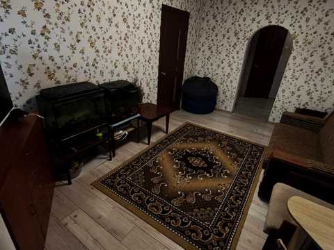 квартира по адресу пгт. Яворницкое (Илларионово), Садова, 1