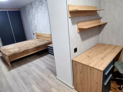 квартира по адресу Домбровського ул., 3