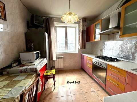 квартира по адресу Драгоманова ул., 42