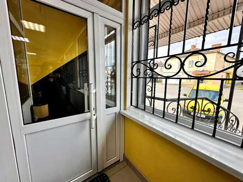 комерційна за адресою Мирона Тарнавського вул., 36
