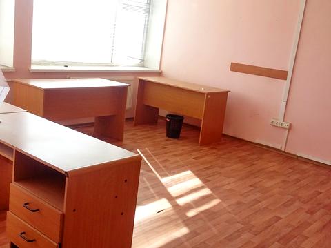 коммерческая по адресу Радистів ул., 54