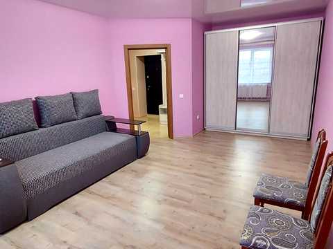 квартира за адресою Карпатська вул., 9