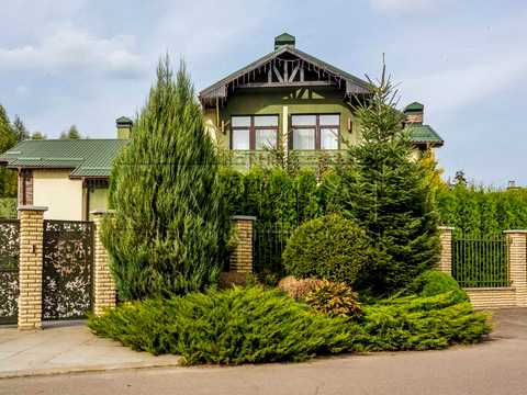 будинок за адресою с. Плюти, Обухівський