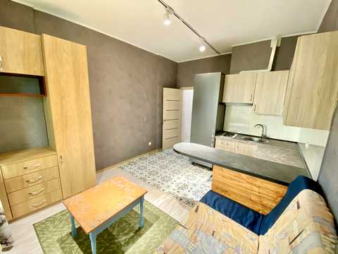 квартира за адресою Пономарьова, 26