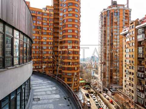 коммерческая по адресу Евгения Коновальца ул. (Щорса), 36Д