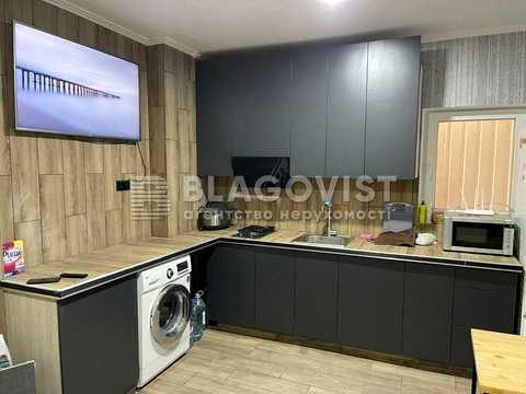 комерційна за адресою Березняківська вул., 29Б