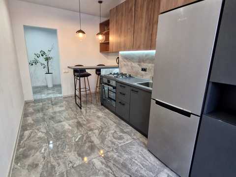 квартира за адресою Боголюбова вул., 27