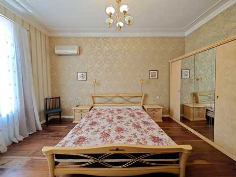квартира за адресою Володимира Рутківського вул. (Віри Інбер), 15