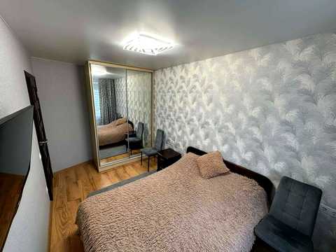 квартира за адресою Героїв просп., 12
