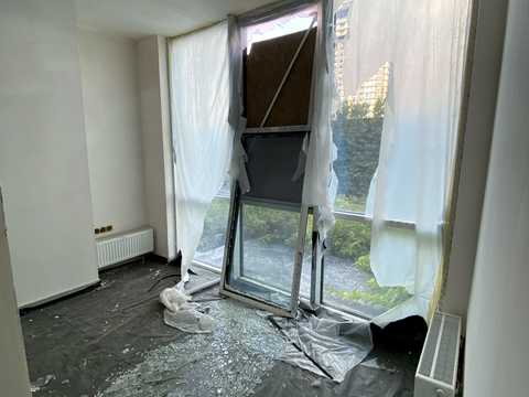 комерційна за адресою Левка Лук'яненка вул. (Маршала Тимошенка), 21к1
