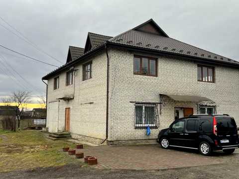 будинок за адресою Василя Стуса вул.