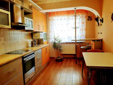 квартира за адресою Володимира Івасюка просп. (Героїв Сталінграду), 55