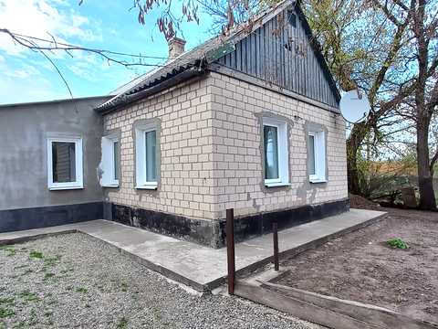дом по адресу Залізнича