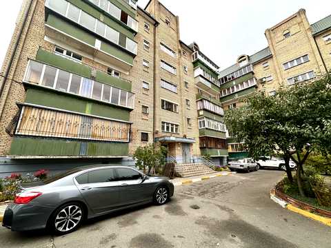 квартира за адресою Українська вул., 82