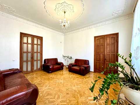 квартира по адресу Канатная ул., 75