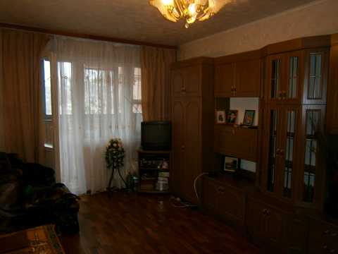 квартира за адресою Квітневий пров., 8