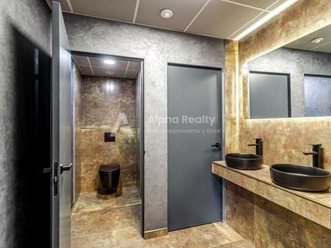 комерційна за адресою Шота Руставелі вул., 18