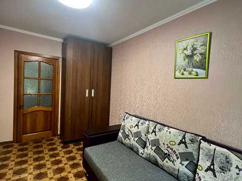 квартира за адресою Леоніда Каденюка вул. (Пацаєва), 12