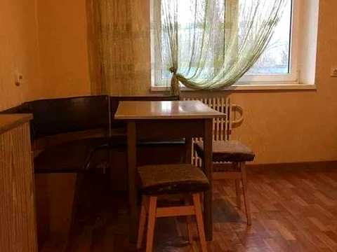 квартира за адресою Гідропаркова вул., 1