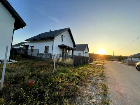 дом по адресу лісова