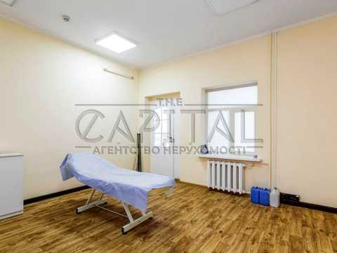 комерційна за адресою Шовковична вул., 34