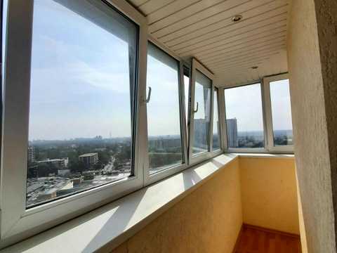 квартира за адресою Святошинська пл., 1
