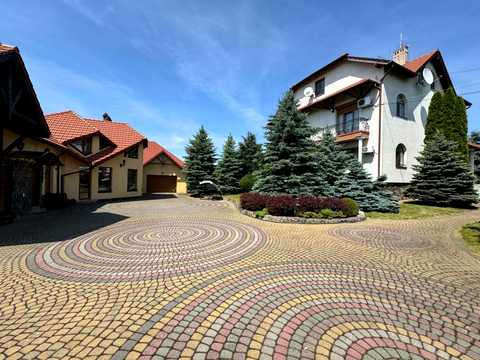 дом по адресу затишна, 5