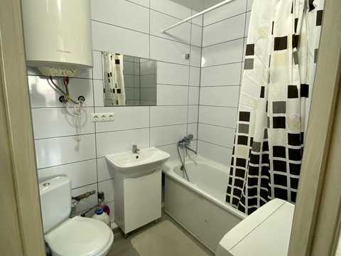 квартира за адресою Головатого вул., 76б