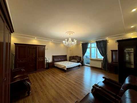 квартира за адресою Євгена Коновальця вул. (Щорса), 44-А
