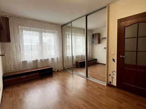 квартира за адресою Бориса Гмирі вул., 18