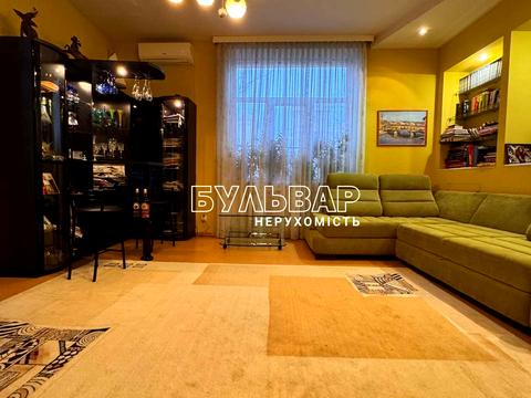 квартира за адресою Незалежності просп. (Правди), 7 (п10-п13)