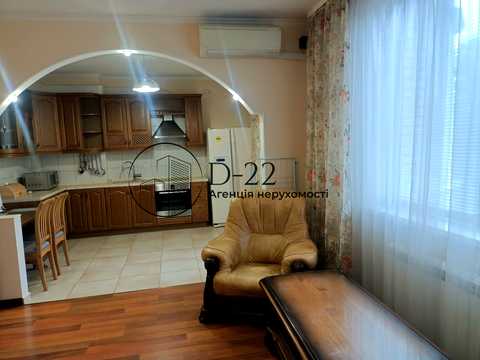 квартира за адресою Степана Руданського вул., 4-6
