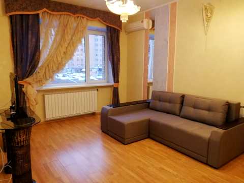 квартира за адресою Володимира Івасюка просп. (Героїв Сталінграду), 8