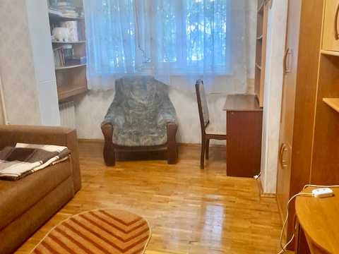 комната по адресу Сержа Лифаря ул. (Олександра Сабурова), 17