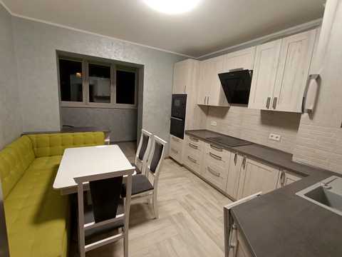 квартира за адресою Сергія Данченка вул., 5