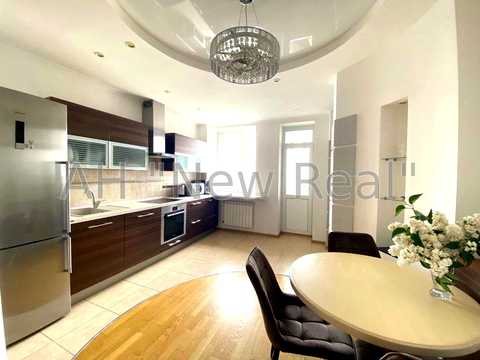 квартира за адресою Миколи Бажана просп., 16