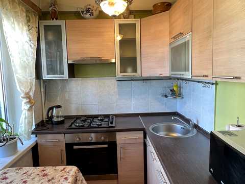 квартира за адресою Раїси Окіпної вул., 7