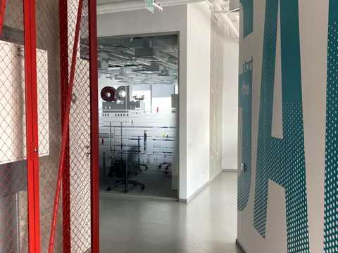 коммерческая по адресу Спортивная пл., 1