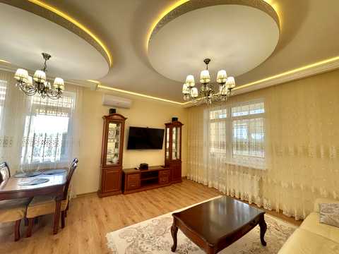 квартира за адресою Розваги вул., 27