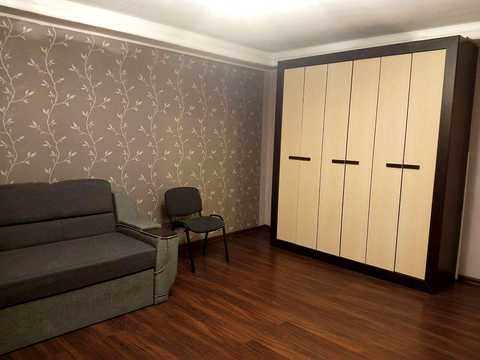 кімната за адресою Віктора Йови вул., 3