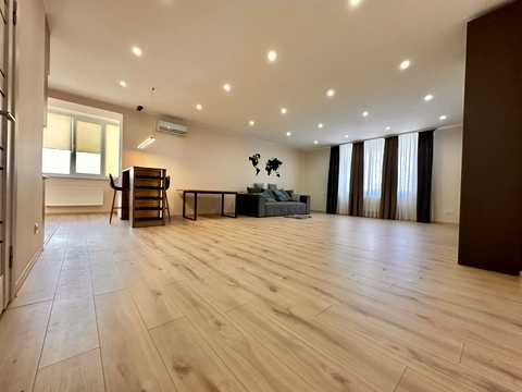 квартира за адресою Зодчих вул., 10