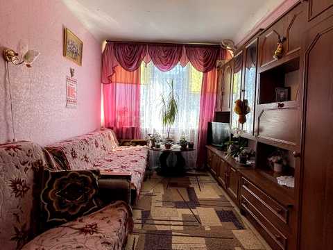 кімната за адресою Космічна вул., 4