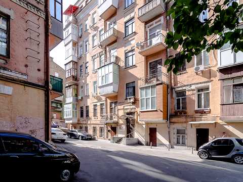 квартира за адресою Саксаганського вул., 12-Б