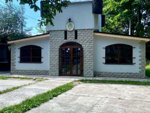 комерційна за адресою 1-ї Танкової Бригади вул. (Генерала Бєлова), 19