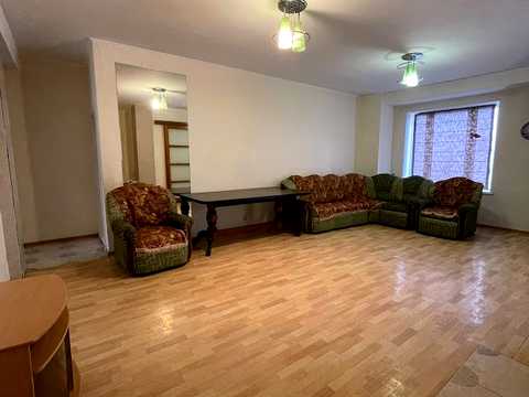 квартира за адресою Михайла Грушевського вул., 15