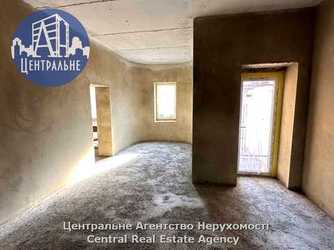 комерційна за адресою Сергія Скальда вул. (Комарова), 31-В